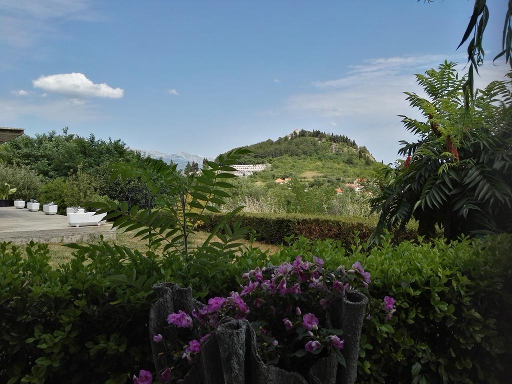 Apartment Boba Sinj Exteriér fotografie